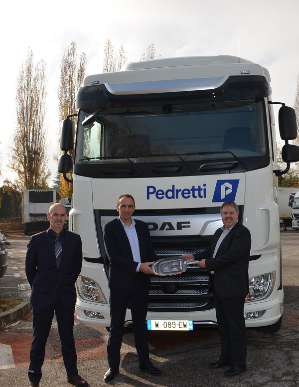 Pedretti-passe-une-première-commande-de-55 -racteurs-DAF